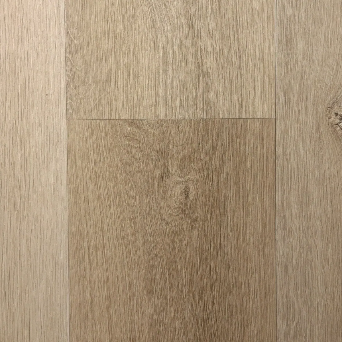 Isabel — Rigid core vinyl (SPC) sample