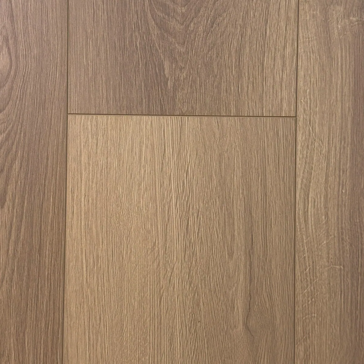 Emerald Pearl — Laminate sample