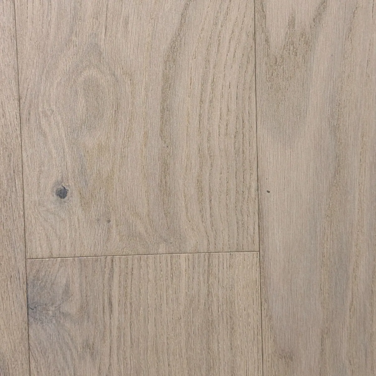 Ivory — Engineered hardwood sample