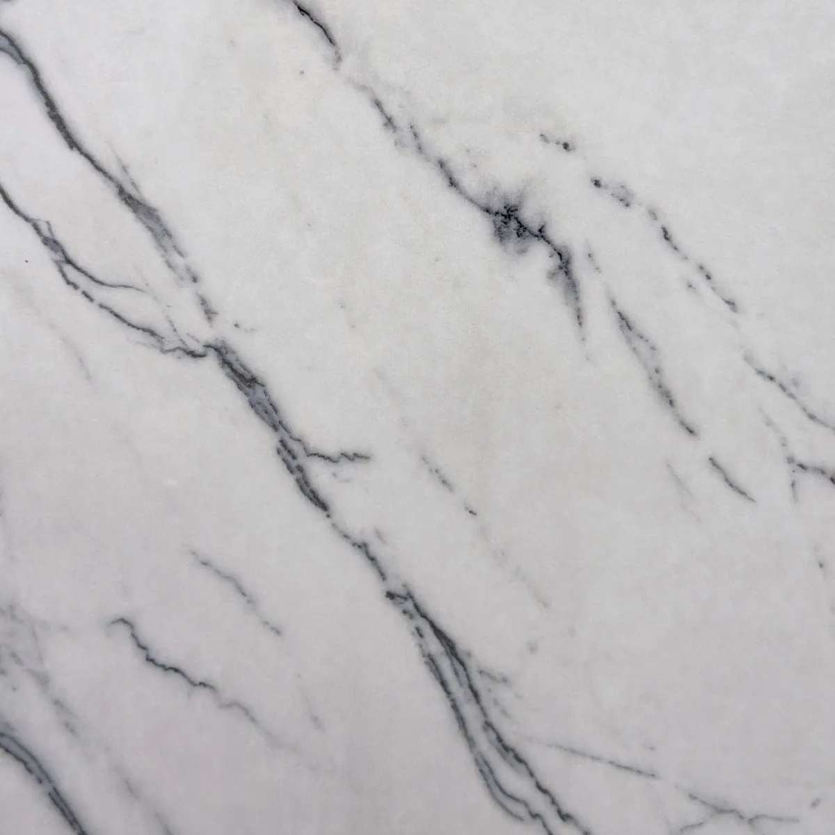 Lilac (pulido) — Color-body porcelain sample