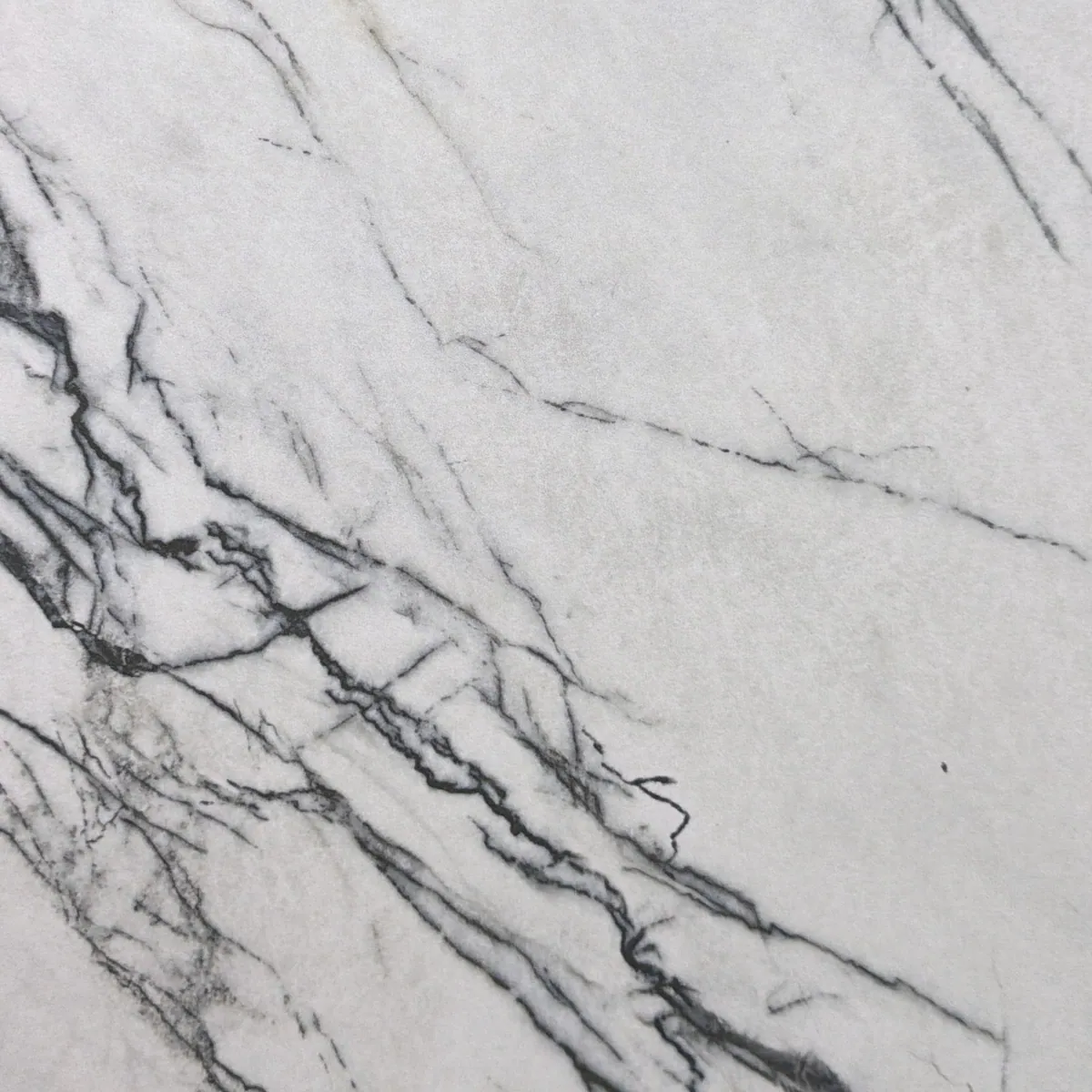 Lilac — Color-body porcelain sample