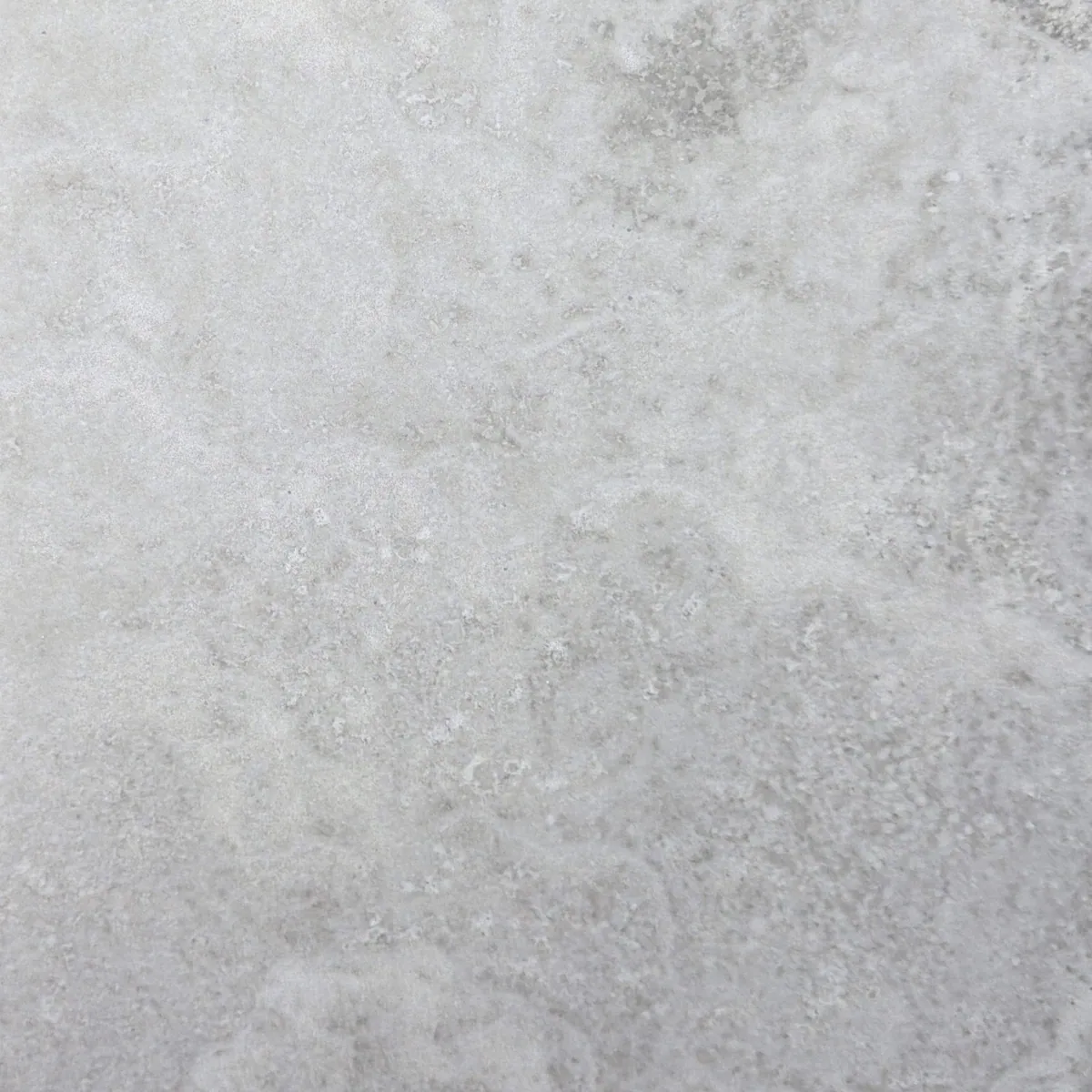 Silver Crosscut — Color-body porcelain sample